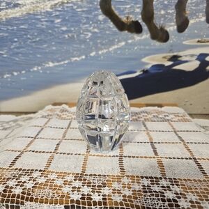 Elegant Crystal Cut Glass Egg Paperweight